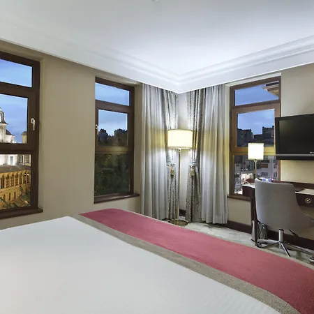 Apartment Old